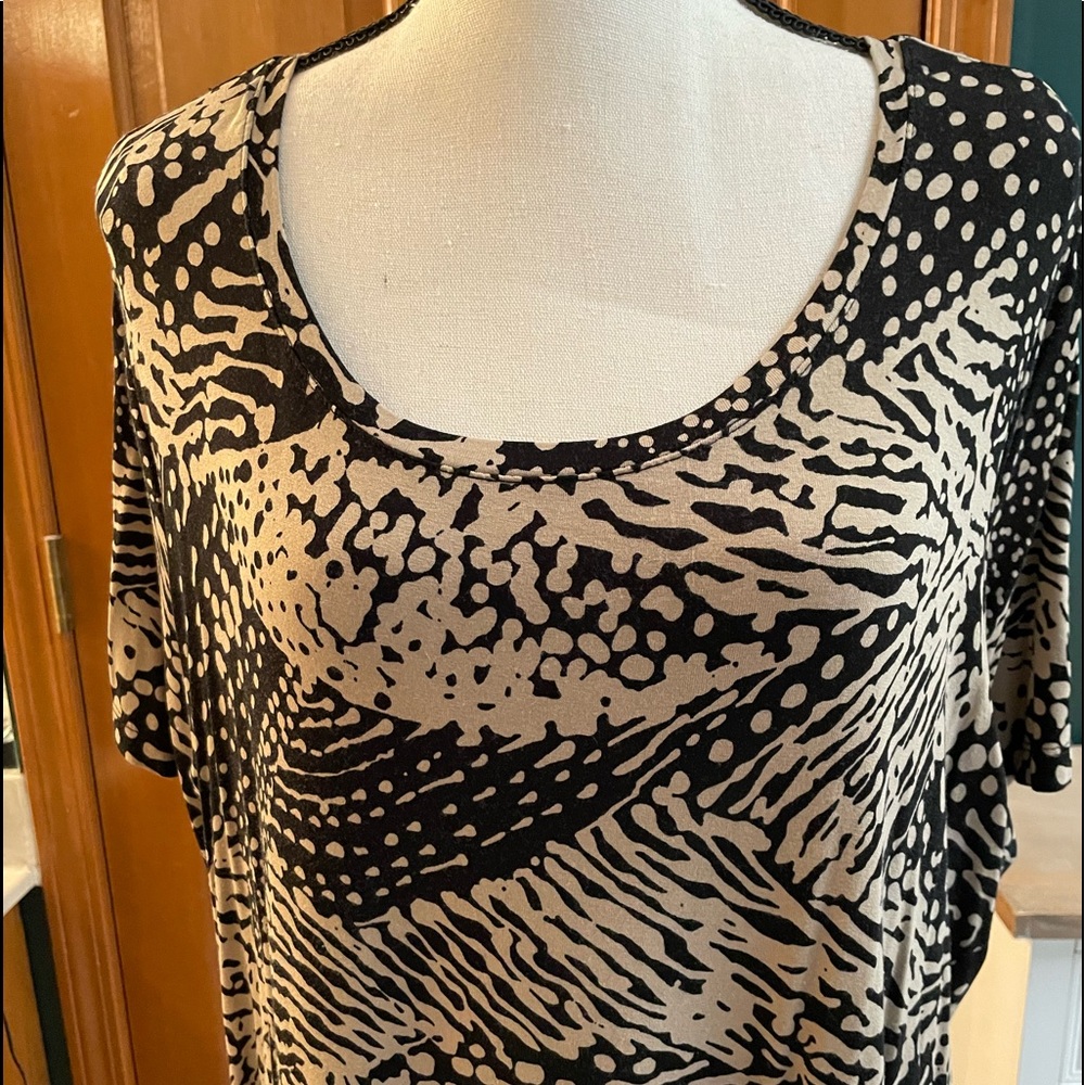 JM Collection top